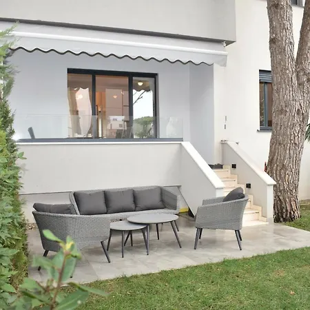 Valamar Garden - 237 *